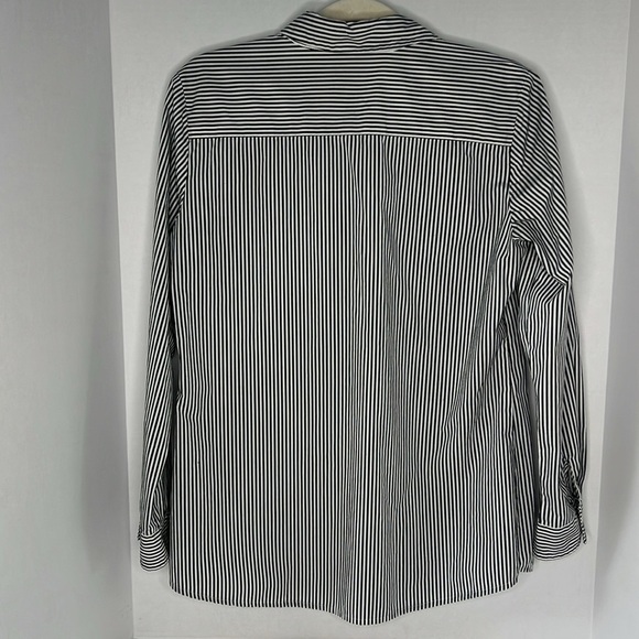 J.McLaughlin Striped Button Down Top Long Sleeve M - Picture 6 of 6